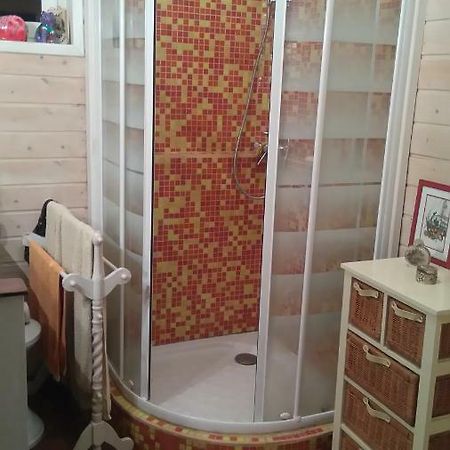 Chambre Privee Chez Un Particulier Saint-Sebastien-sur-Loire Luaran gambar